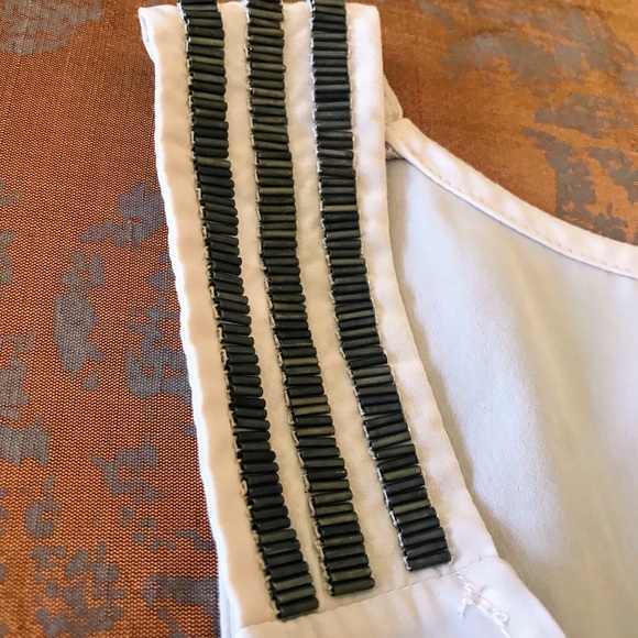 Gap Silky sequence dressy or going out blush top - Picture 6 of 7